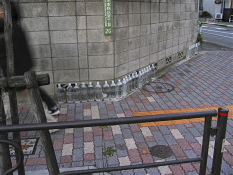 Bro mesti faham kan cerita hindustan? #vignism #agama видео apa beza india dengan tamil? Asal-Usul Petua Halau Kucing Dengan Botol Air Merah ...