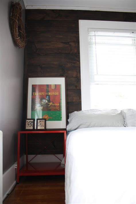 Brown, black and gray barn wood wall planks (10 sq. Shiplap Stained Wall and CB2 Bedside Table Love | merrypad