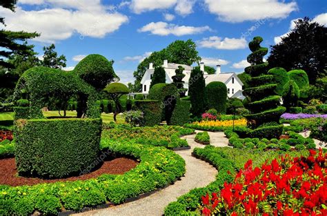 Portsmouth Ri Green Animals Topiary Gardens Stock Editorial Photo