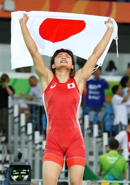 Jun 12, 2021 · レスリング女子で五輪4連覇を達成した伊調馨（36＝alsok）が、出身の八戸市のランナーとして走った。 聖火は北海道へ渡るが、点火式典のみ実施. 伊調馨選手に国民栄誉賞検討 政府 レスリング女子、五輪史上初 ...