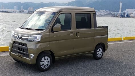 Brand New Daihatsu Hijet Deck Van Automatic