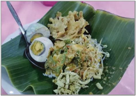 Warung nasi pecel mbak toety berada di jalan bhayangkara no. 10 Top Kuliner Mojokerto - firmankasan.com