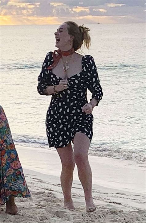Adele In Mini Dress On The Beach In Anguilla Gotceleb