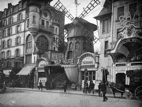 Le Moulin Rouge Place Blanche Paris Xviiième Arr Vers