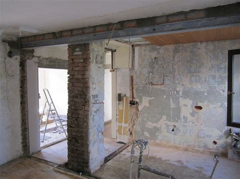Bewertung durch einen statiker, ob es sich um eine tragende wand handelt. Mauer entfernen und Stahlträger einziehen - Bautechniker Krohn