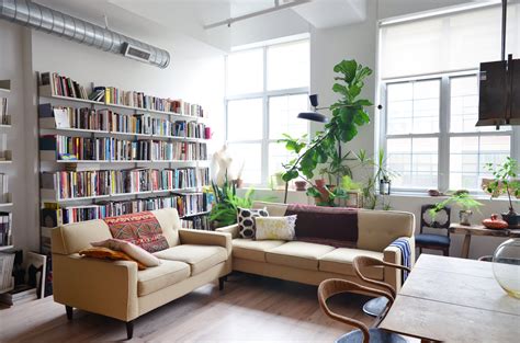 New York Home Tour A Raw Eclectic Brooklyn Loft Apartment Therapy