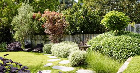 The front yard is the first thing that friends and family see when they pull up to your home, so why not beautify this space with a gorgeous garden. 10 trees to plant in backyards big or small | Homes To Love