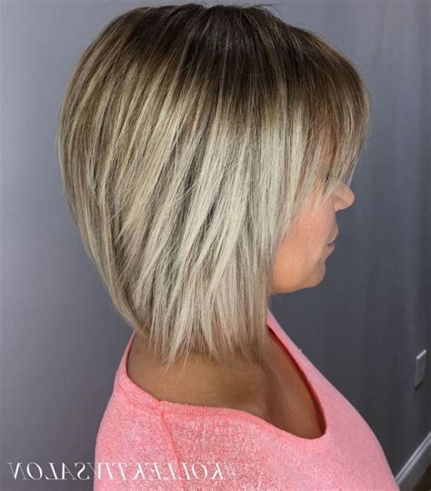 20 Photos Straight Rounded Lob Hairstyles With Chunky Razored Layers
