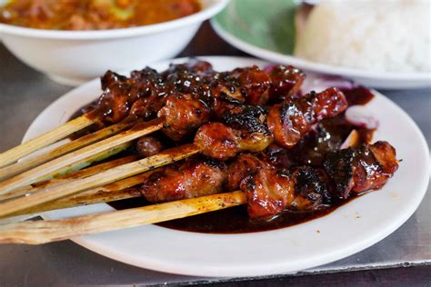 Satay kitchen food town, living world mall alam sutera, tangerang. Yuk "Nyate" di 5 Warung Sate Terenak Se-Indonesia - Airy ...