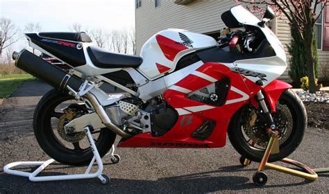 Sold 2000 Honda Cbr 929 Rr With Stands