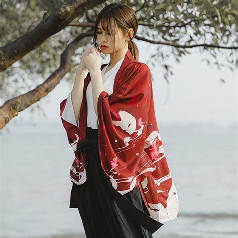ثوب الكيمونو الياباني سترة الساموراي يوكاتا التقليدية النساء Haori عادية أنيمي طباعة قميص الشارع