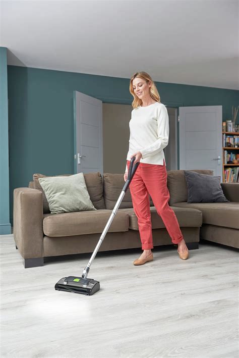 Gtech 1 03 209 Hylite Bagged Cordless Vacuum Cleaner Reviews Updated