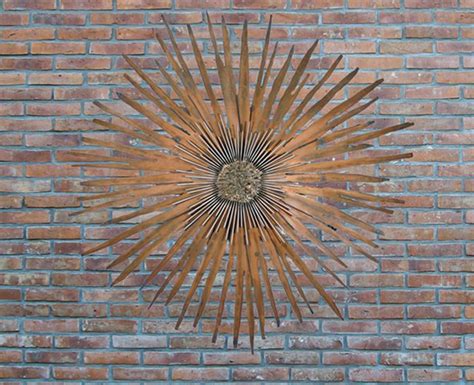 Dyi decorate large outdoor brick wall. Pin on Outdoor Decor
