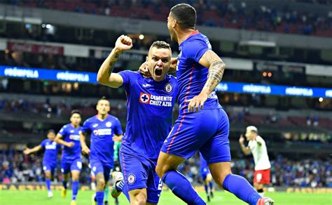 Adrián aldrete, juan escobar, pablo aguilar, ignacio rivero; Liga MX | Cruz Azul derrotó a Toluca y volvió a las ...