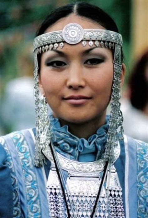 yakut beauty native american women beauty   world world cultures