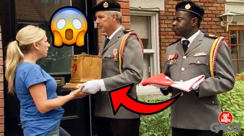 Un Mari Militaire Surprend Sa Femme Emotionnel Juste Pour Rire Gags Youtube