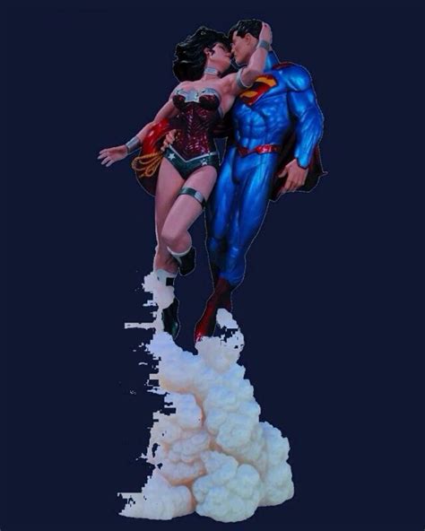 Superman Wonder Woman Kiss Statue Heroes Villains And Comicsoh My