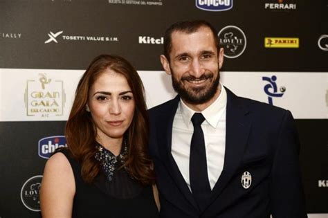 Carolina bonistalli is the wife of italian footballer giorgio chiellini. Auguri Chiellini, arrivano gli auguri social di sua moglie ...