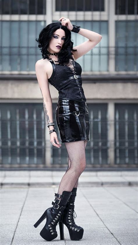 pin by william rasmussen🎸 on gothic gothic fashion women grunge fashion outfits gothic fashion