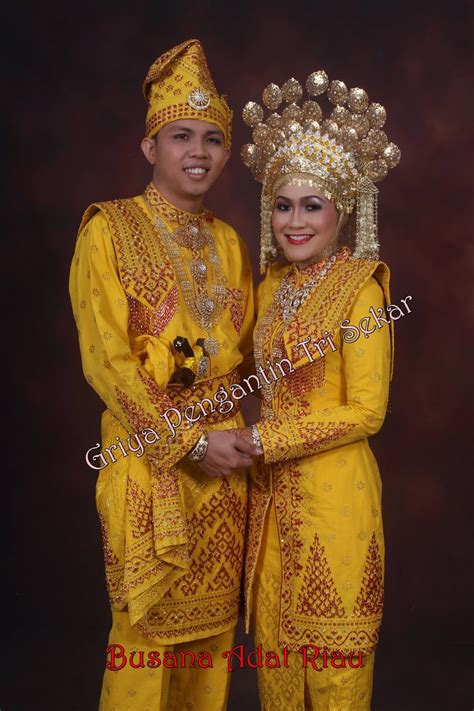 Foto Pernikahan Baju Adat Pengantin Melayu Di Pekanbaru Riau My Xxx Hot Girl