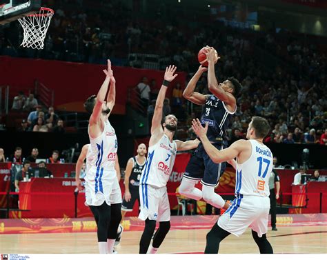 Προσπάθησε, αλλά δεν τα κατάφερε. Τσεχία - Ελλάδα LIVE: Ματς… do or die στο Μουντομπάσκετ