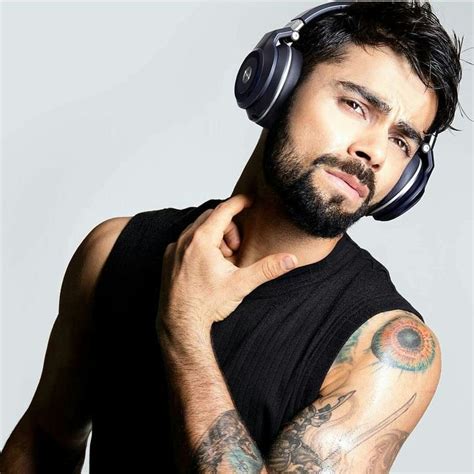 Indian test skipper virat kohli has proved on several occasions that he is one of the best match winners the team india ever had. Virat Kohli (With images) | Virat kohli hairstyle, Virat ...