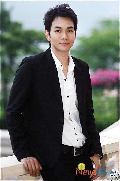 Smile Casts Lee Kyu Han Dramabeans Korean Drama Recaps