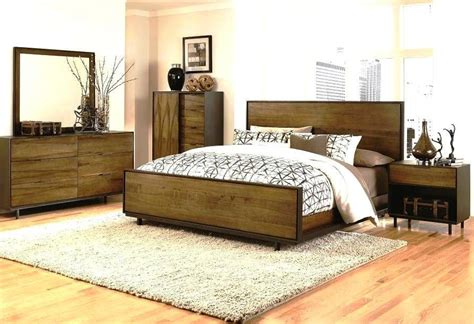 Untuk kamar anak atau saat hendak dapat kesan playful boleh pilih karpet bermotif karakter binatang yang elegan ini. 8 Aksesoris Untuk Setiap Kamar Tidur