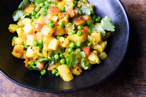 Indian Spiced Potatoes And Peas With Chilies And Ginger Zee Ip