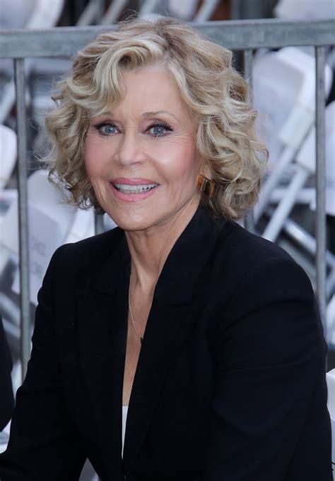 Jane Fonda See Photos Of Iconic Actress Hollywood Life