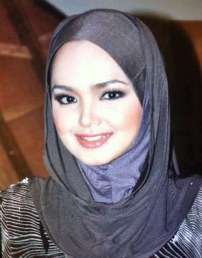 akusijebat koleksi gambar datuk siti nurhaliza