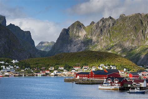 Reine Moskenesoya Lofoten Nordland License Image 71365535