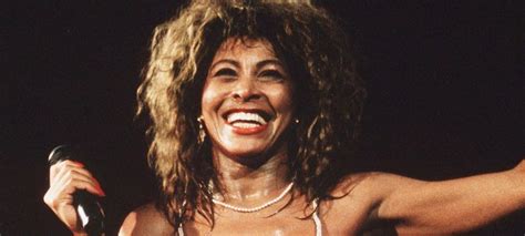 Tina Turner Dead At 83 Diana Ross Mick Jagger And More Stars Pay