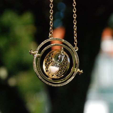 As one of the most popular franchises on the planet, harry potter merchandise makes for some amazing gift ideas! Great Gift Ideas for Adult Harry Potter Fans - Moneywise Moms