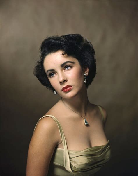 Stunning Photos Of Elizabeth Taylor In The 1950s And 1960s Rare Historical Photos