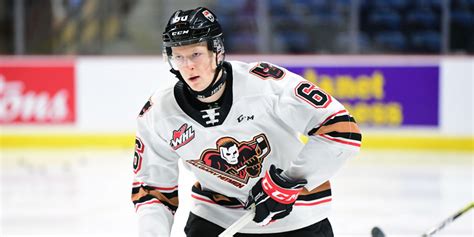 Nashville predators defenceman luke prokop has become the first active national hockey league player to publicly come out as gay. Player - Neutral Zone