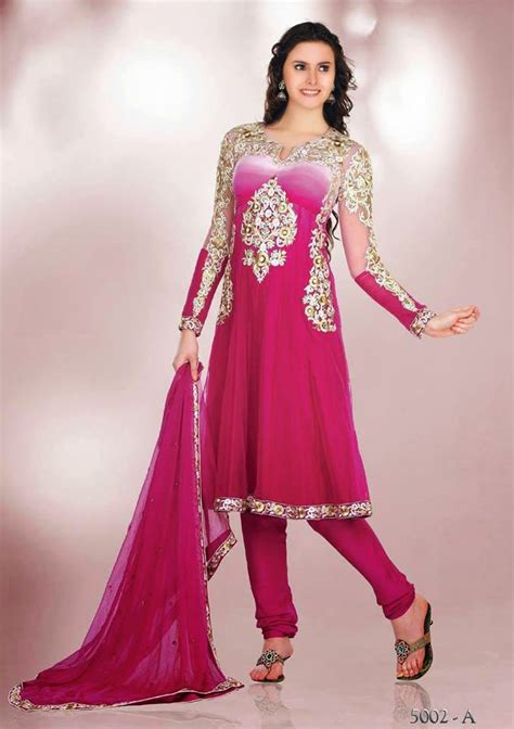 Hijab style - Sari indien pour femme voilée | Beautiful ...