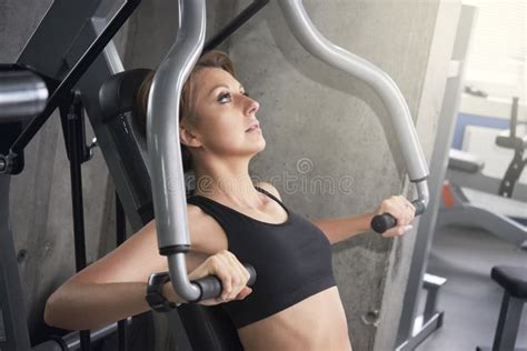 Woman Trains Pectoral Muscles Stock Image Image Of Woman Sport 93335983
