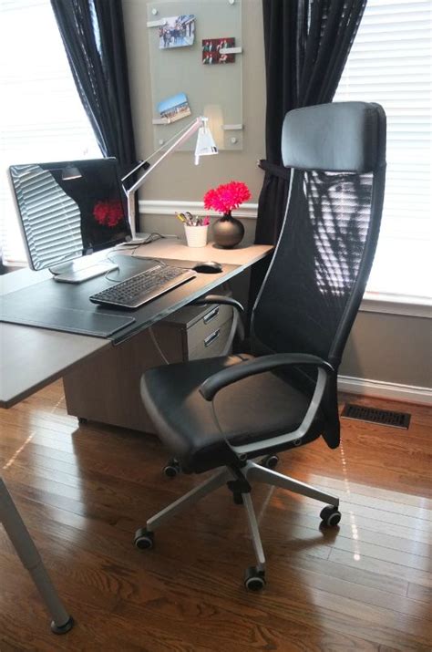 Homall office chair high back computer chair ergonomic desk chair, pu leather adjustable height modern executive swivel task chair with padded armrests and lumbar support (white) 4.4 out of 5 stars 2,755. Cool Computer Desk Chair For Comfortable Working | atzine.com