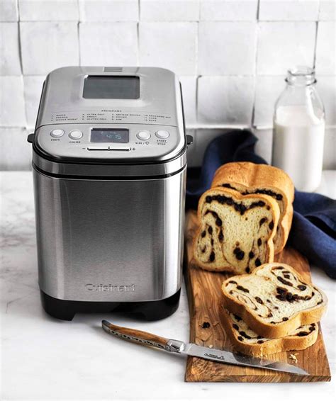 It even lets you set the finish time for some breads up to 12 hours in advance. Cinnamon Swirl Bread | Recipe | Cuisinart bread maker ...