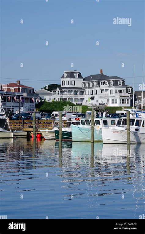 Rhode Island Block Island Downtown Hi Res Stock Photography And Images