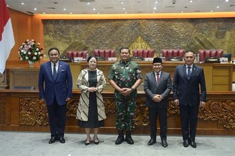 Dpr Resmi Sahkan Yudo Margono Jadi Panglima Tni Punya Dua Motor Honda