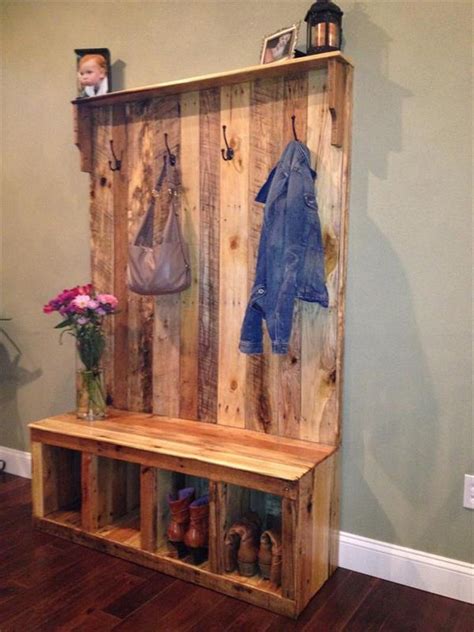 Some of these can come with attached flower pots, and some can even be collapsible. Pallet Entryway Bench - The Owner-Builder Network