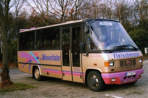 Bus dortmund ↔ luxembourg (city): Ernst Auwärter Teamstar Kombi, aufgenommen im November ...