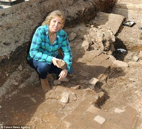 Richard III: Woman feels chill in Leicester car park where human