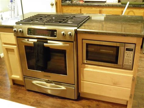 This number is the closest to an average for most kitchens. Oven and Cooktop in Island | ... 30" Stainless Steel Slide ...