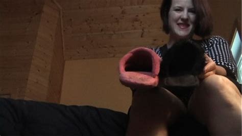 Slipper Sniff And Jerk Off Quicktime Small Annabelle Flowers Sensual Feet Clips4sale