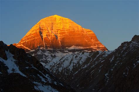 Holy Mount Kailash And Sacred Lake Mansarovar Tour Package Akshar