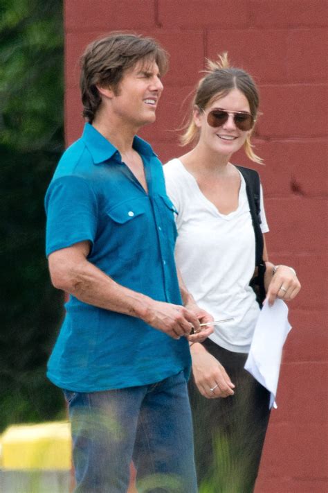 Tom Cruise Girlfriend Already Has A Boyfriend Glamour Uk