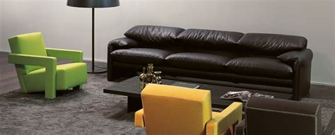 215 x 70 x 98 cm (b x h x t) große sofa punktet mit seinem klassischen design und der. 675 Maralunga Sofa Dreisitzer Cassina | Stoff Panama 2 ...